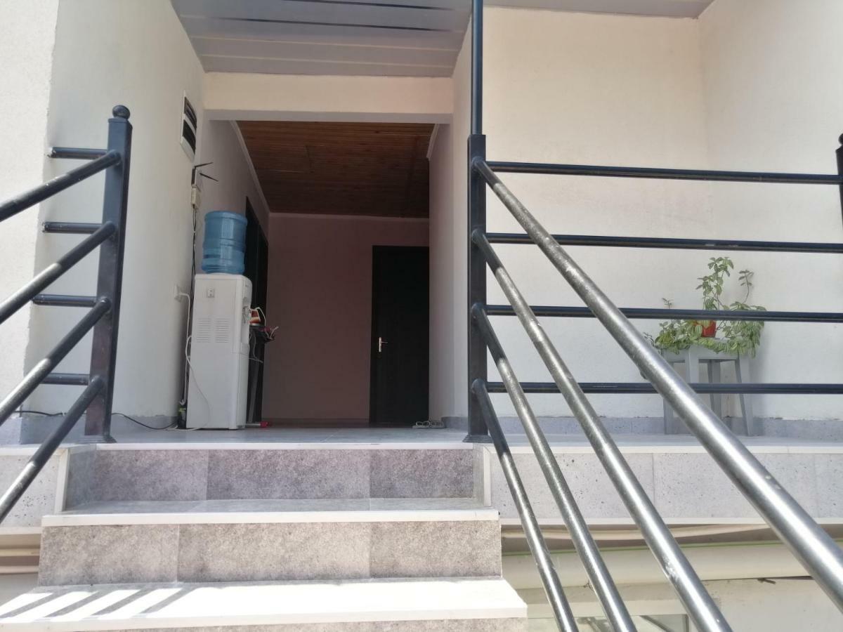 فندق David Dali House باتومي المظهر الخارجي الصورة